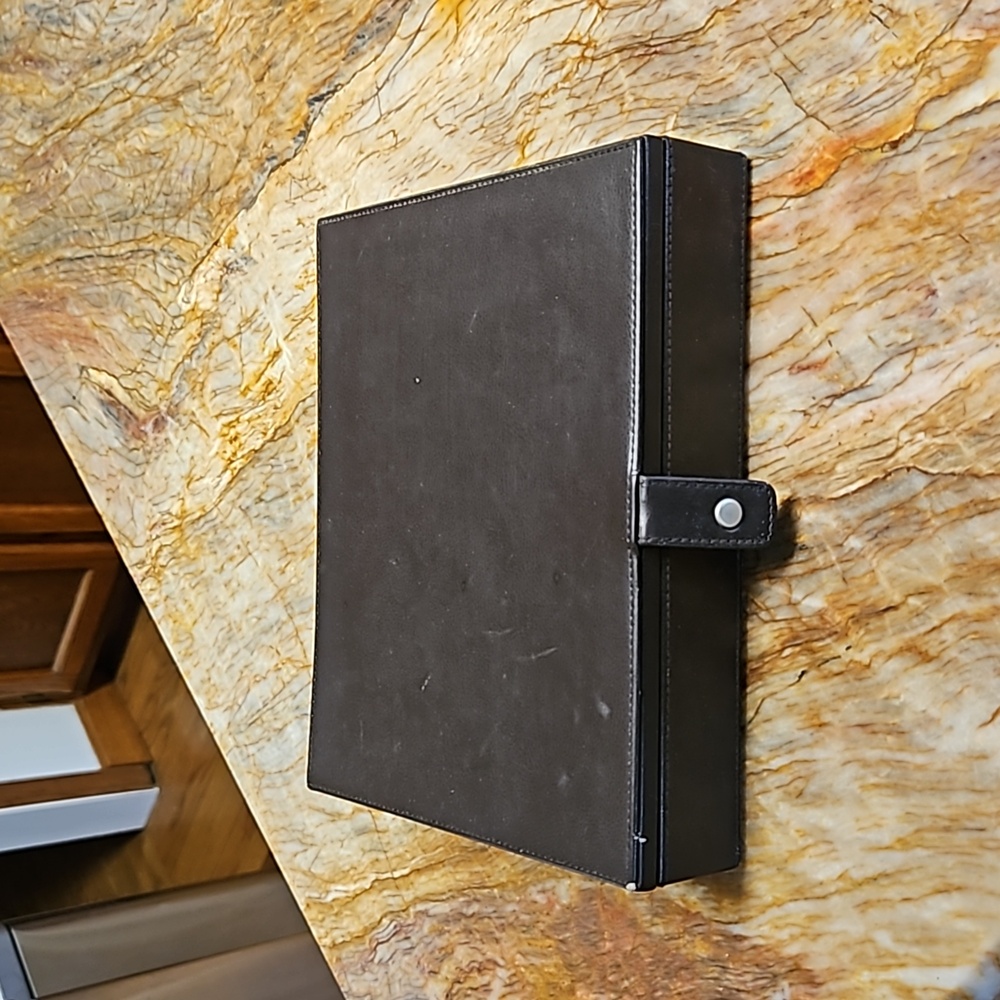 MILANO Series leather jewelry organizer